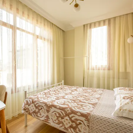 Beyoglu Huzur Apartman *